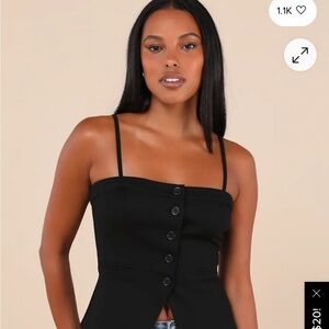 Lulu's Black Button-Front Bustier Tank